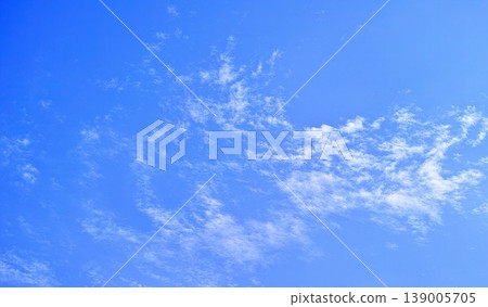 藍色的天空和雲圖像 139005705