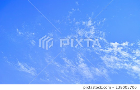 藍色的天空和雲圖像 139005706
