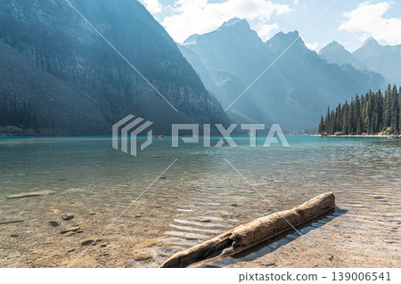 The shimmering Moraine Lake: A breathtaking view of the Canadian Rockies The shimmering Moraine Lake: A breathtaking view of the Canadian Rockies 139006541