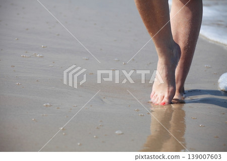 nice legs in water 139007603