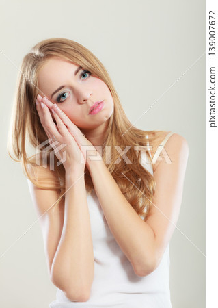 Young sad stressed woman closeup 139007672