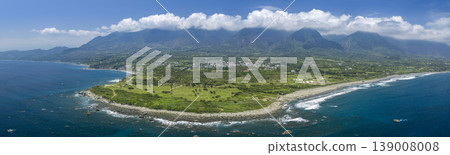Aerial view of the beautiful coast and beach in Taitung,Taiwan. 139008008