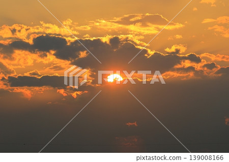 Sunset/Arakawa Evening View/Nishiarai Bridge and Metropolitan Expressway Loop Line [Adachi Ward, Tokyo] 139008166