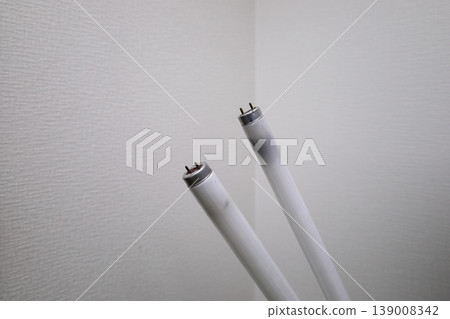 1 burnt-out fluorescent light 1 burnt-out fluorescent light 139008342