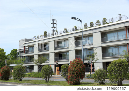 Tachikawa City Hall 139009567
