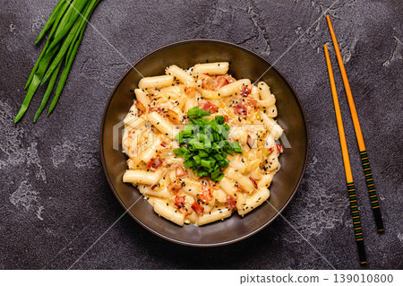 Spicy Rice Cake with Cheese and Bacon or Cream Teokbokki, Tteokbokki. 139010800