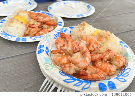 Garlic shrimp plate lunch, a specialty of Hawaii's North Shore. Garlic shrimp plate lunch, a specialty of Hawaii's North Shore. 139011065