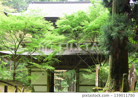 Ozuyama Sanjyo Monji 139011780