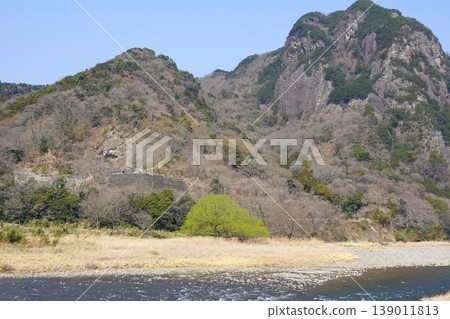 鹿野川和城山，三月，大糸縣靜岡縣伊豆之國市 139011813