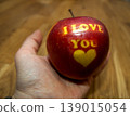Apple I love you 139015054
