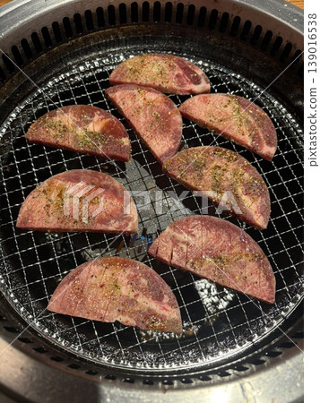 Beef tongue yakiniku Beef tongue yakiniku 139016538