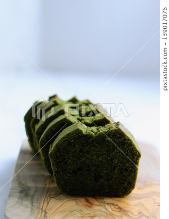 Matcha pound cakes lined up Matcha pound cakes lined up 139017076