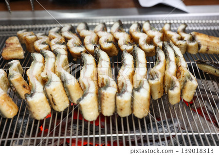 delicious authentic korean charcoal grilled eel 139018313