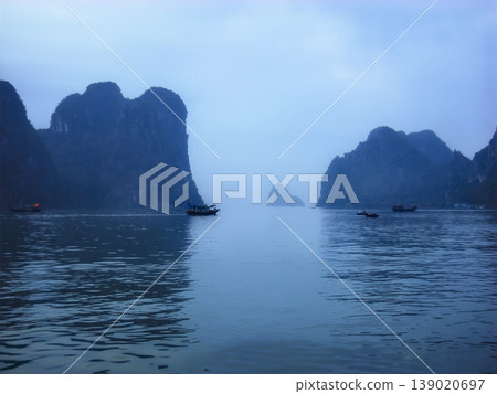 Halong Bay, Vietnam 139020697