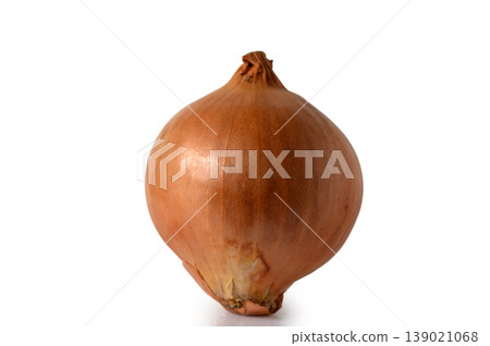 Whole Fresh Onion Isolated on White Background Whole Fresh Onion Isolated on White Background 139021068