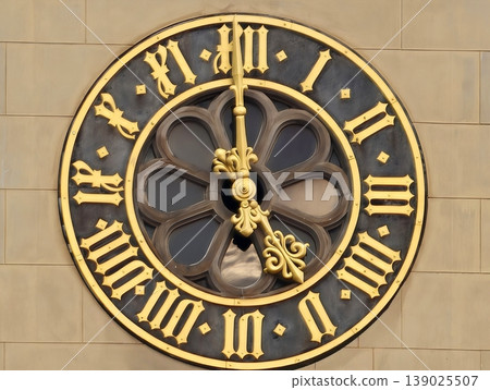 Elegant Vintage Timepiece Details. Ornamental Black Gold Dial Showcasing Detailed Craftsmanship And Design Elegant Vintage Timepiece Details. Ornamental Black Gold Dial Showcasing Detailed Craftsmanship And Design 139025507