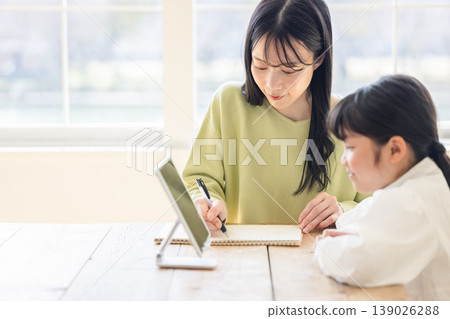 Children studying on tablet Children studying on tablet 139026288