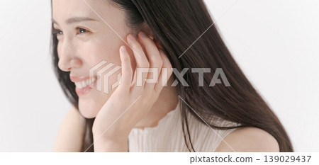 橫幅大小的美女 139029437