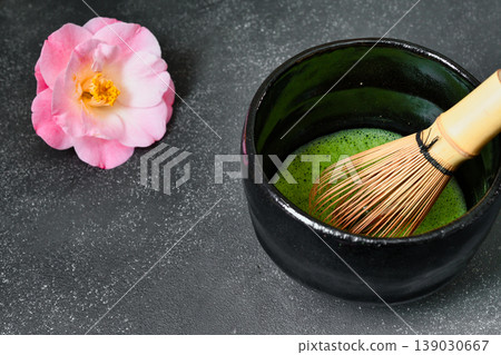 Japanese Tea Ceremony: With Camellias (Japanese-style image) 139030667