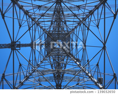 A view of the transmission tower and the blue sky from directly below (20260408090006) A view of the transmission tower and the blue sky from directly below (20260408090006) 139032650