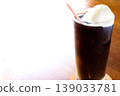Coffee float 139033781