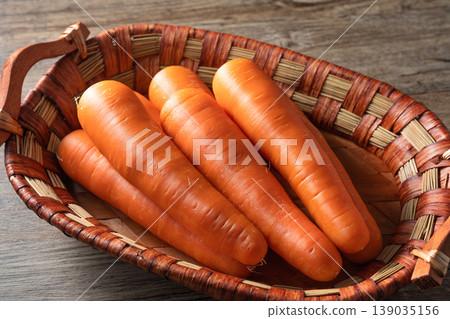 carrots carrots 139035156