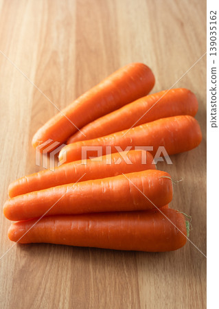 carrots carrots 139035162