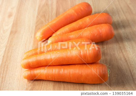 carrots 139035164