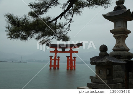 宮島的鳥居 宮島的鳥居 139035458