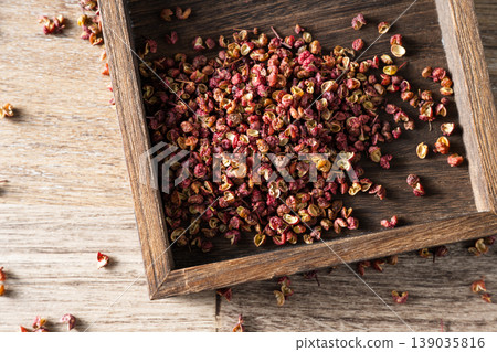 dry red pepper dry red pepper 139035816