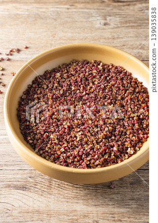 dry red pepper dry red pepper 139035838