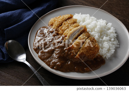 自製日式咖哩飯 自製日式咖哩飯 139036063