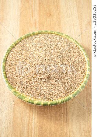 White sesame seeds 139036255