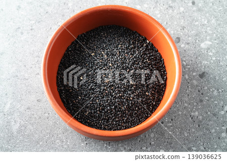 Black sesame 139036625