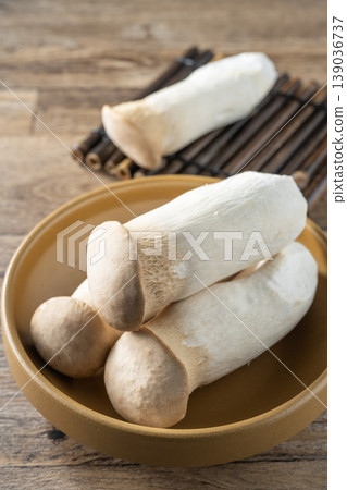 King oyster mushroom King oyster mushroom 139036737