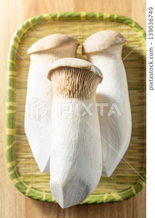 King oyster mushroom King oyster mushroom 139036749