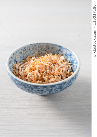 Dried shrimp 139037186