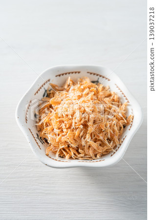 Dried shrimp 139037218