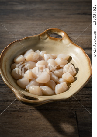Scallop adductor muscle Scallop adductor muscle 139037623
