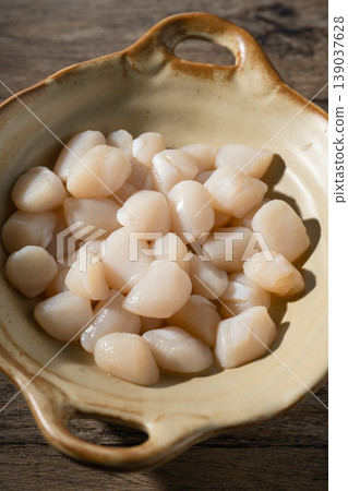 Scallop adductor muscle Scallop adductor muscle 139037628