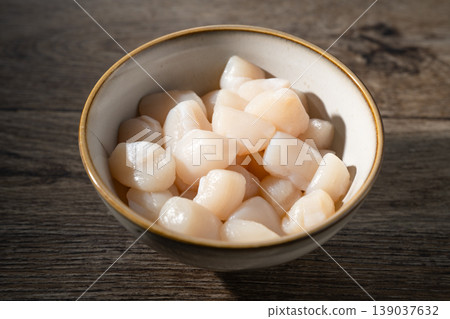Scallop adductor muscle 139037632