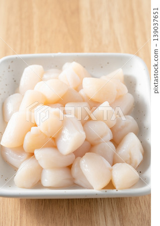 Scallop adductor muscle 139037651