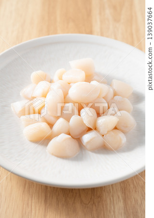 Scallop adductor muscle Scallop adductor muscle 139037664