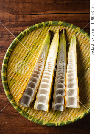 Bamboo shoots 139038153