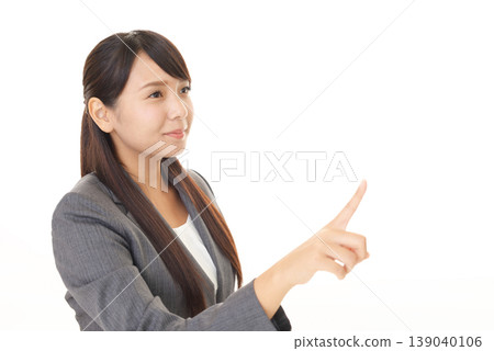 Instruct smile business woman Instruct smile business woman 139040106