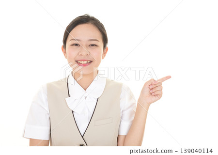 Instruct smile business woman Instruct smile business woman 139040114
