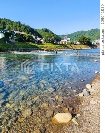 Gujo Hachiman: Yoshida River 139041059