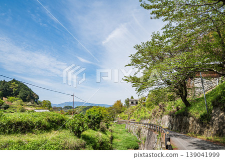 Asuka Village, Kamura District, uphill road, Nara Prefecture Asuka Village, Kamura District, uphill road, Nara Prefecture 139041999