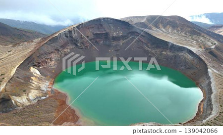 The mystical Okama crater lake, a symbol of the Zao mountain range, is a masterpiece. The mystical Okama crater lake, a symbol of the Zao mountain range, is a masterpiece. 139042066