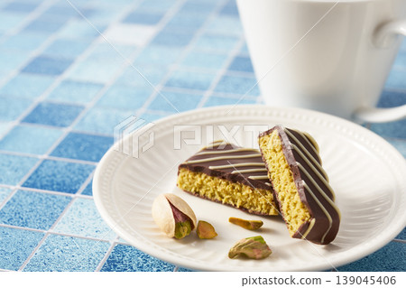 Dubai Chocolate Image Dubai Chocolate Image 139045406